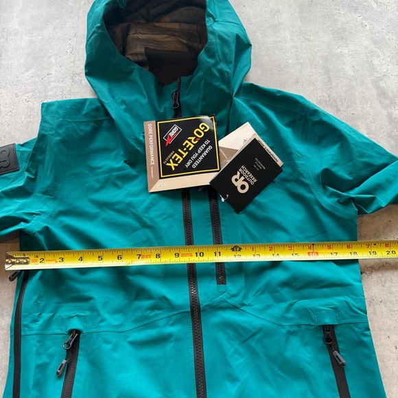 Outdoor Research Women’s Hemispheres II Gore-Tex Jacket XS, NWT - Picture 14 of 15